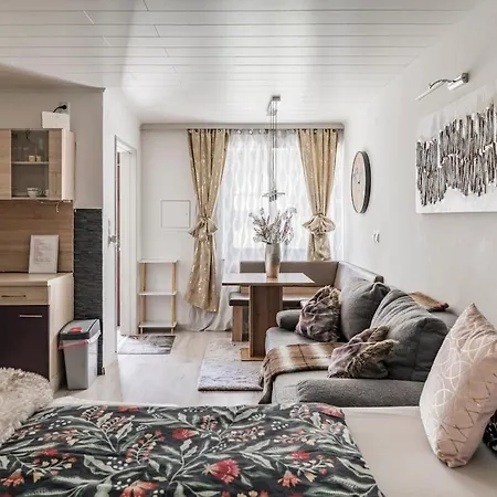 Apartament Emerald Seefeld w Tirolu